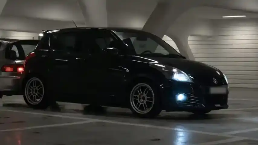 Suzuki Swift Sport ZC32s