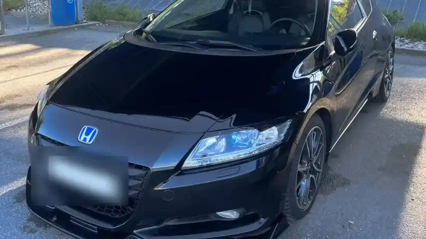Daily Honda Cr-Z