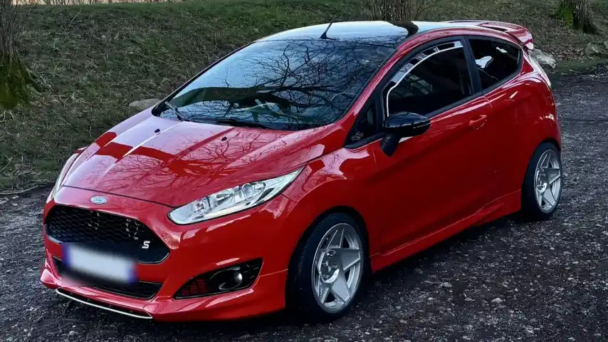 Fiesta S red édition