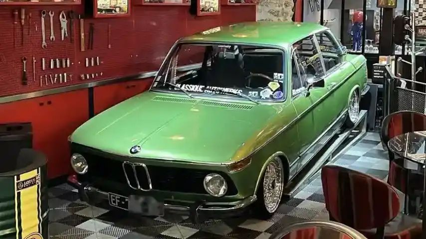 BMW E10 M42B18 ITB