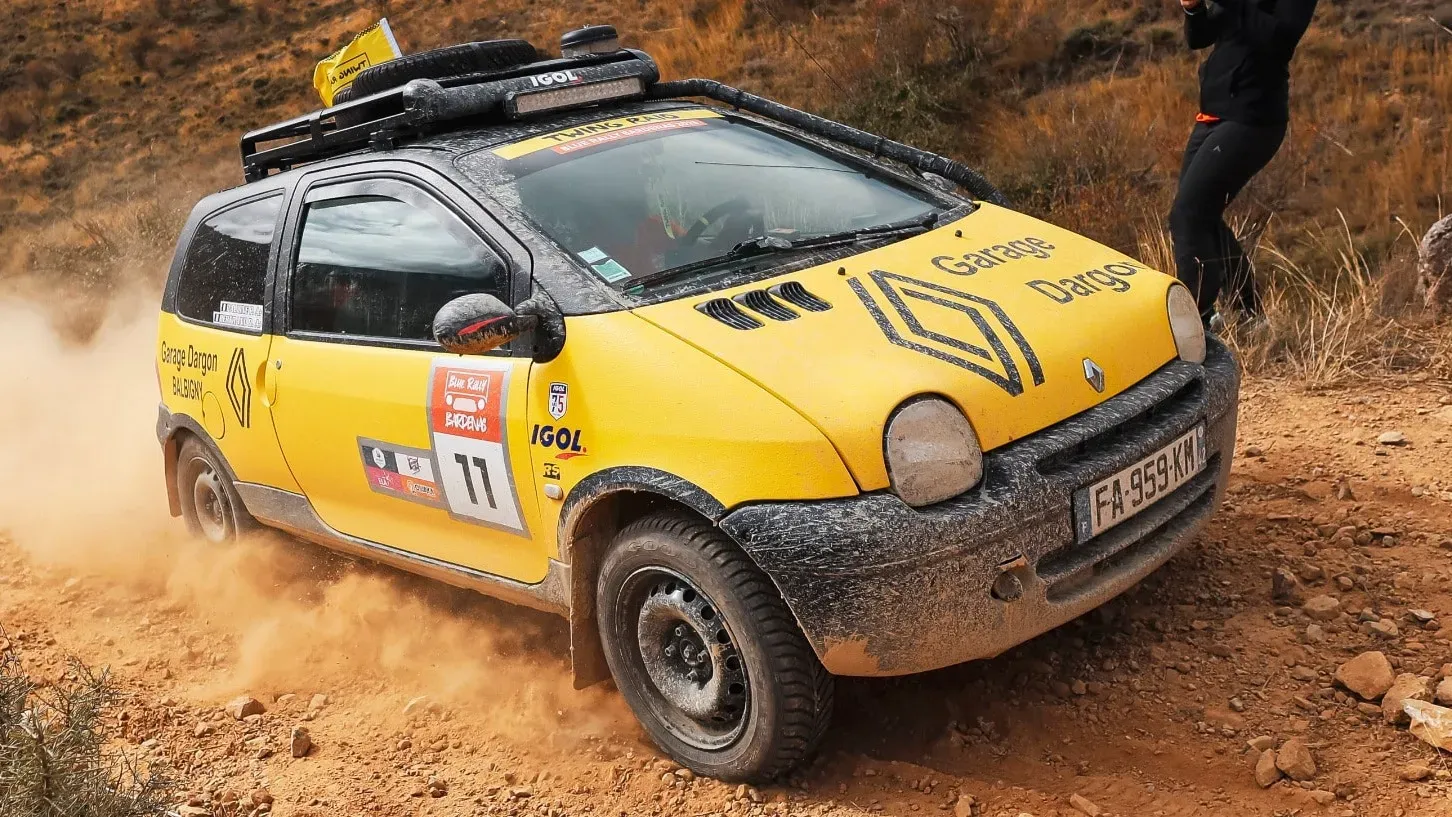 Blue Rally Bardenas TWINGO 2027